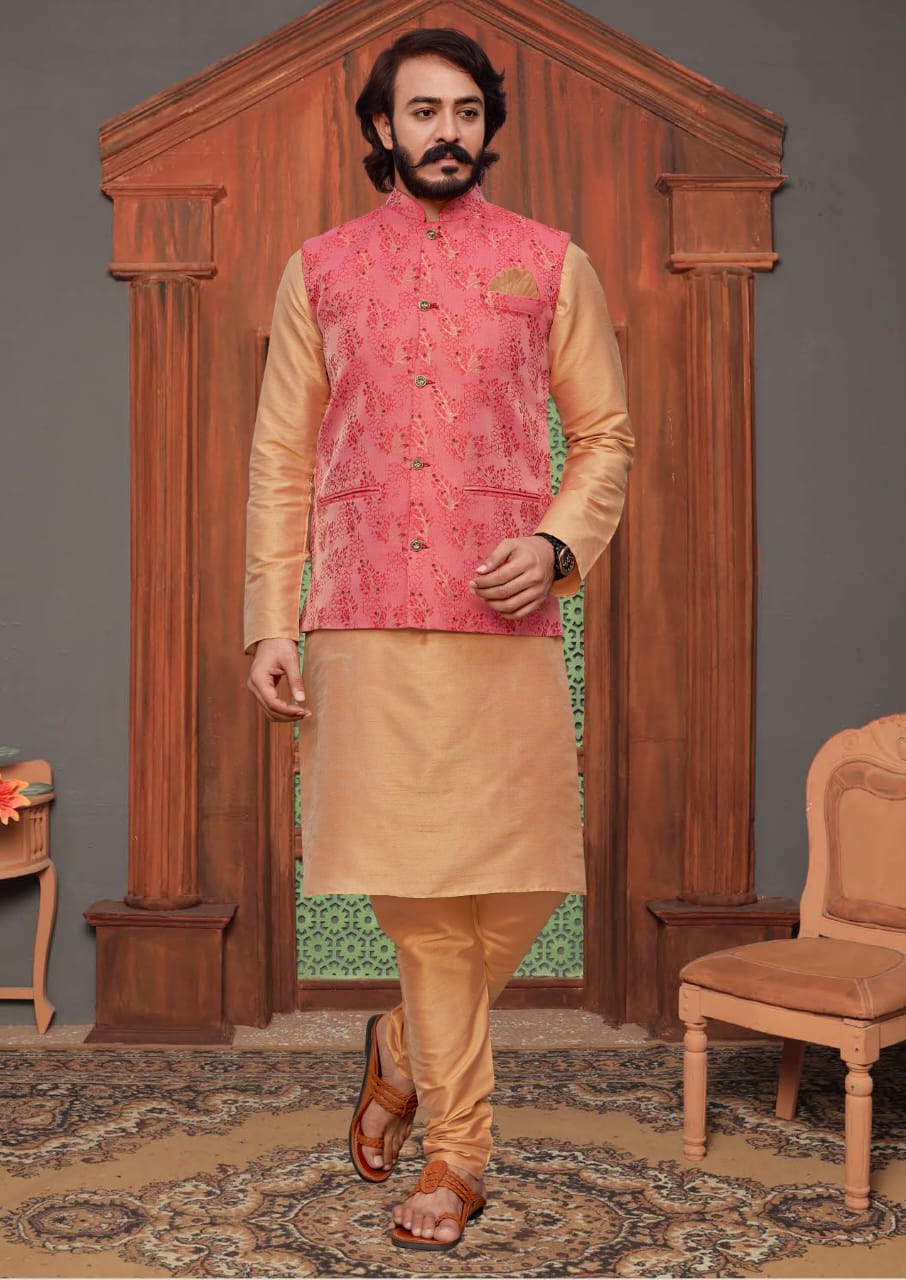 Beige Silk Mens Kurta Pajama Indian Wedding Party Wear Embroidery Kurtas