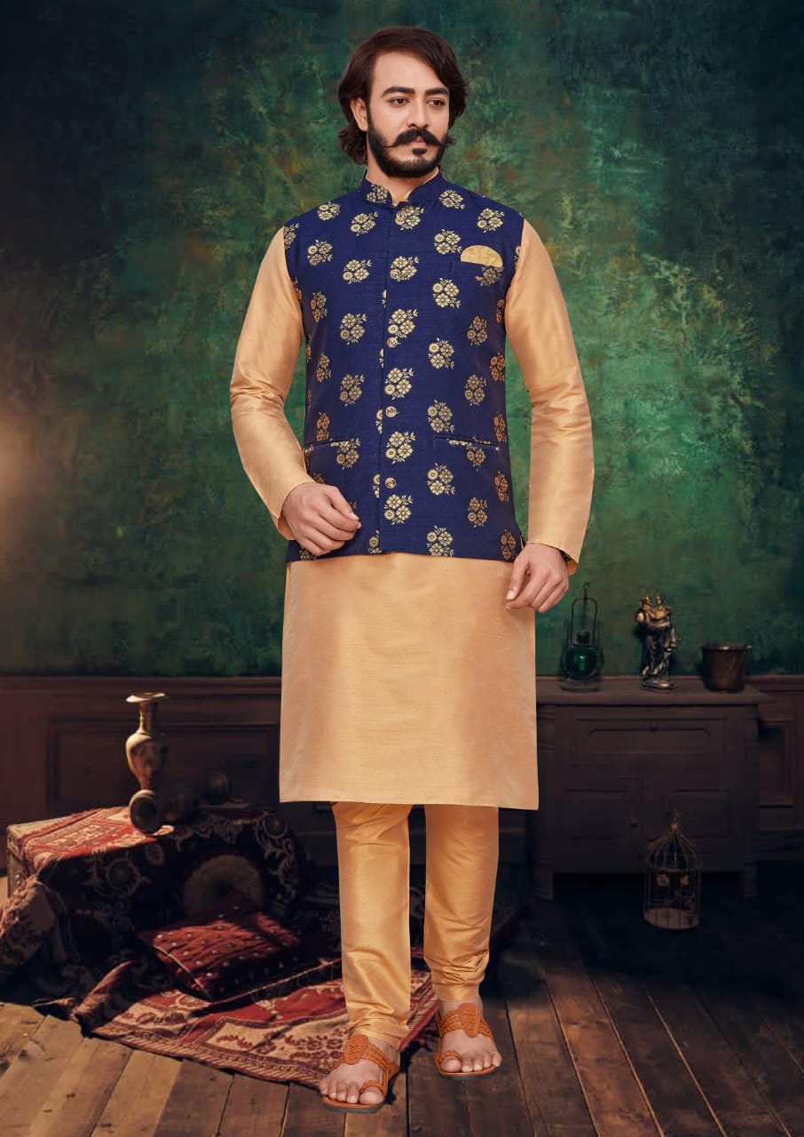 Beige Silk Mens Kurta Pajama Indian Wedding Party Wear Embroidery Kurtas