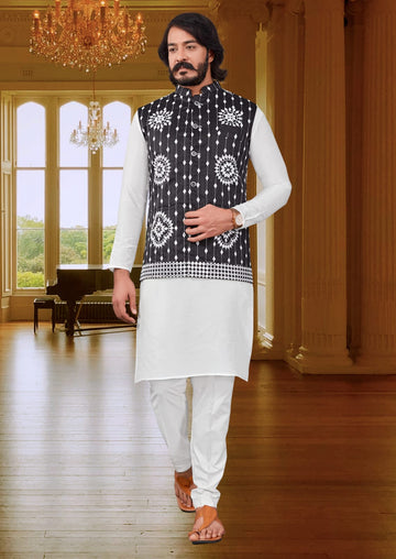 White Silk Mens Kurta Pajama Indian Wedding Party Wear Embroidery Kurtas