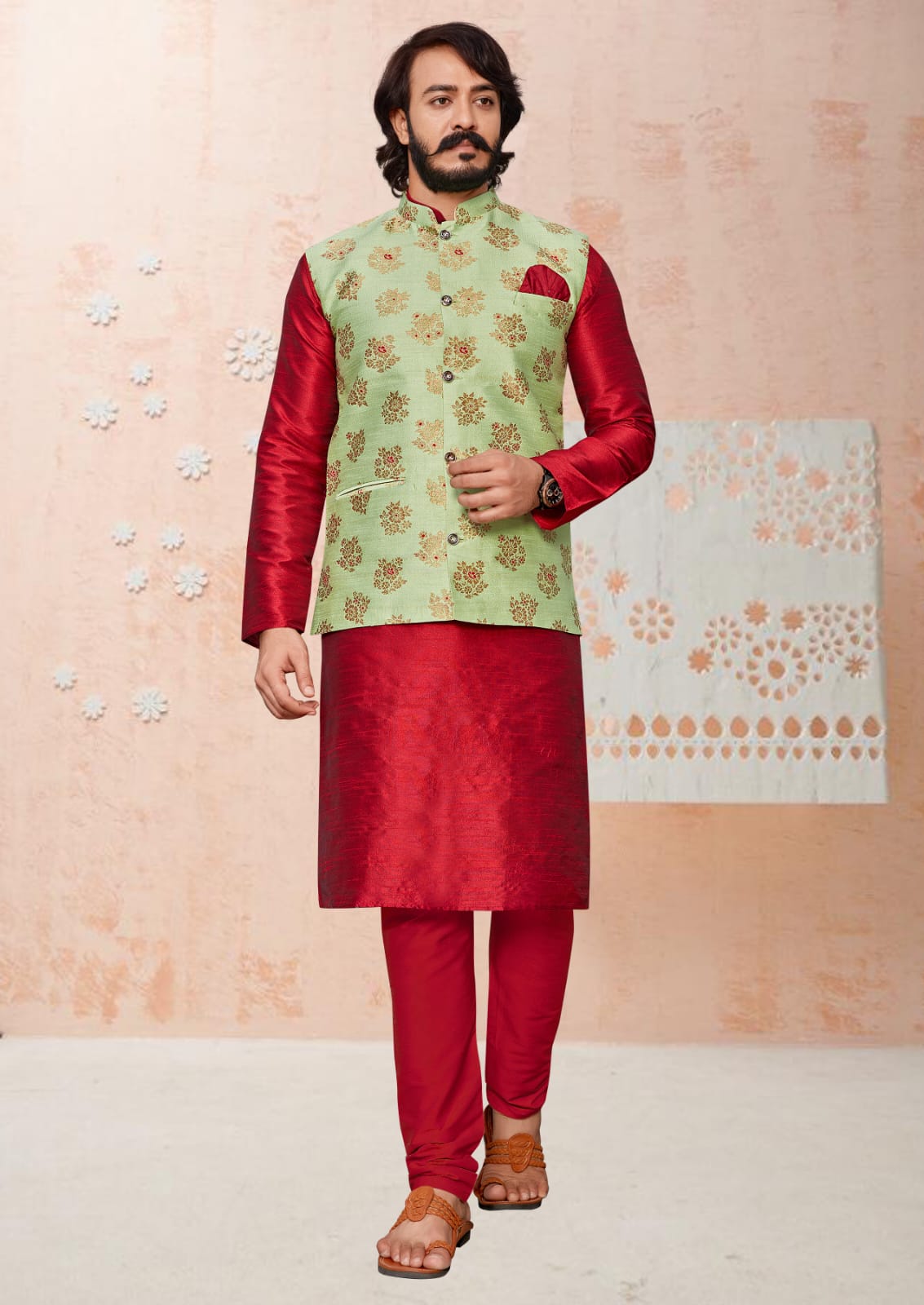 Red  Silk Mens Kurta Pajama Indian Wedding Party Wear Embroidery Kurtas