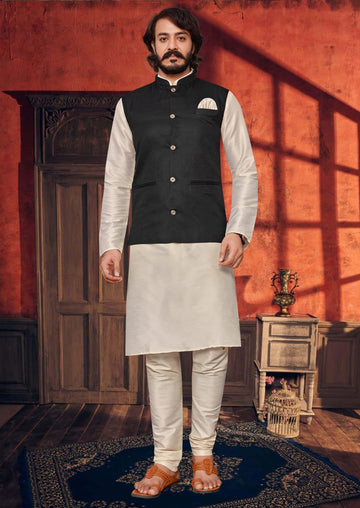 Off White Silk Mens Kurta Pajama Indian Wedding Party Wear Embroidery Kurtas